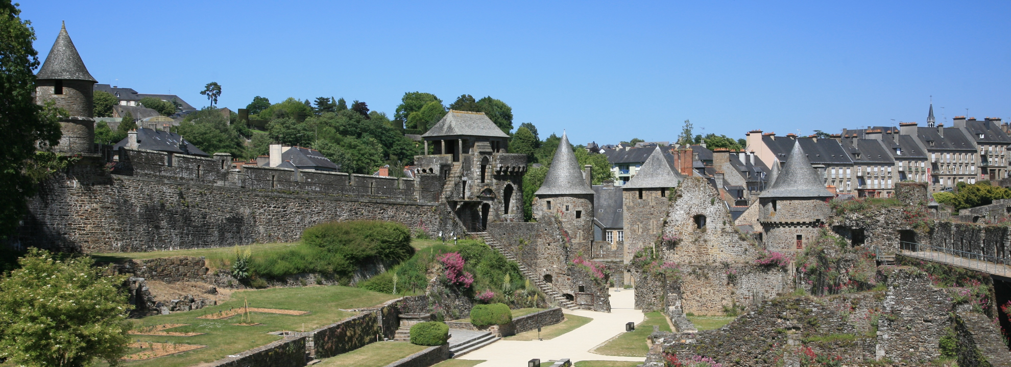 chateau de Fourges